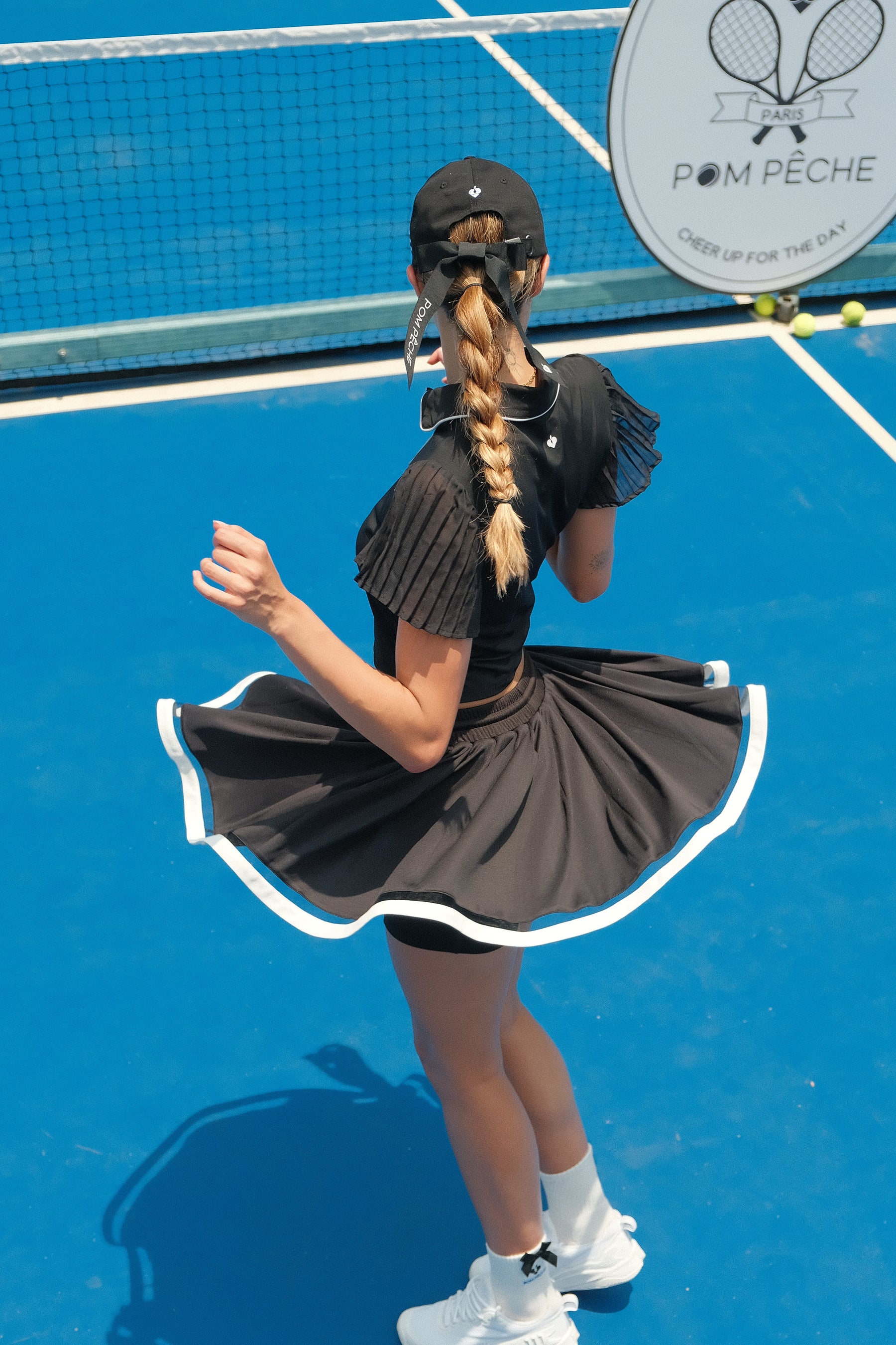 Lesley Fairy Black Polo Ĉemizo