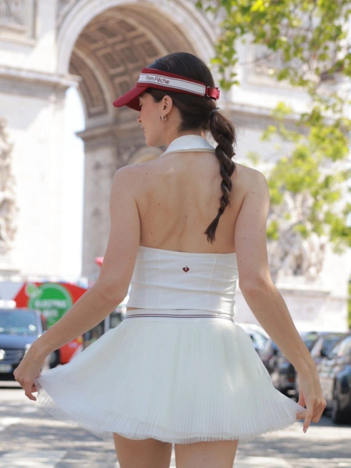 La Rose™ French Collar Tank – White