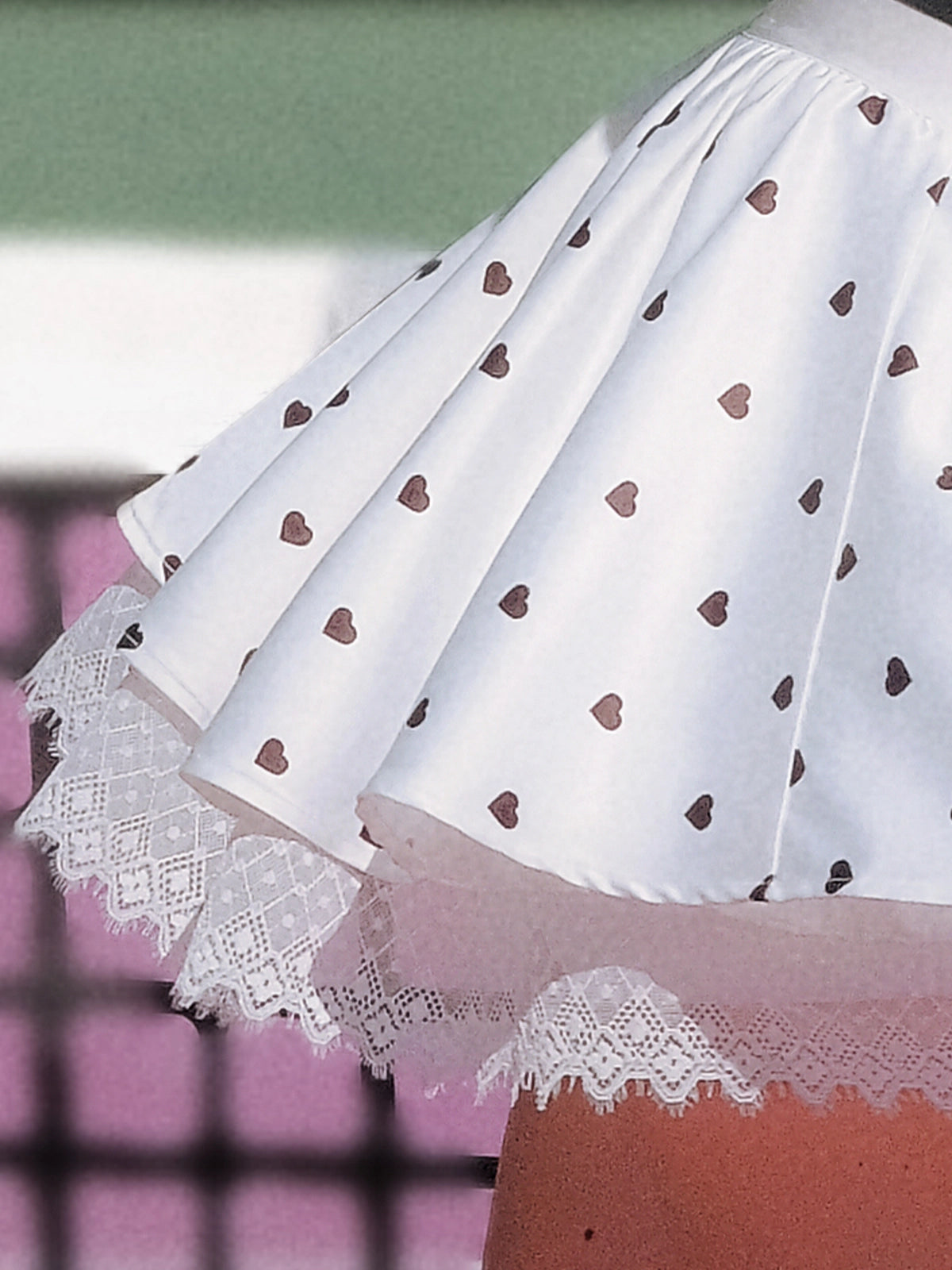 High-waisted Betty Boop™ heart dot print tennis skirt – elongating silhouette, satin elastic waistband
